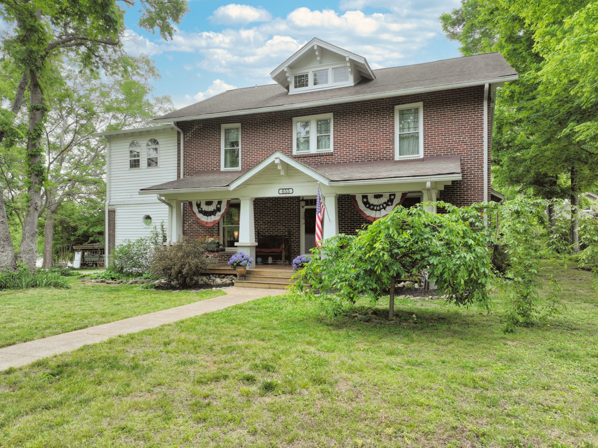 655 E Main Street Gallatin TN 37066