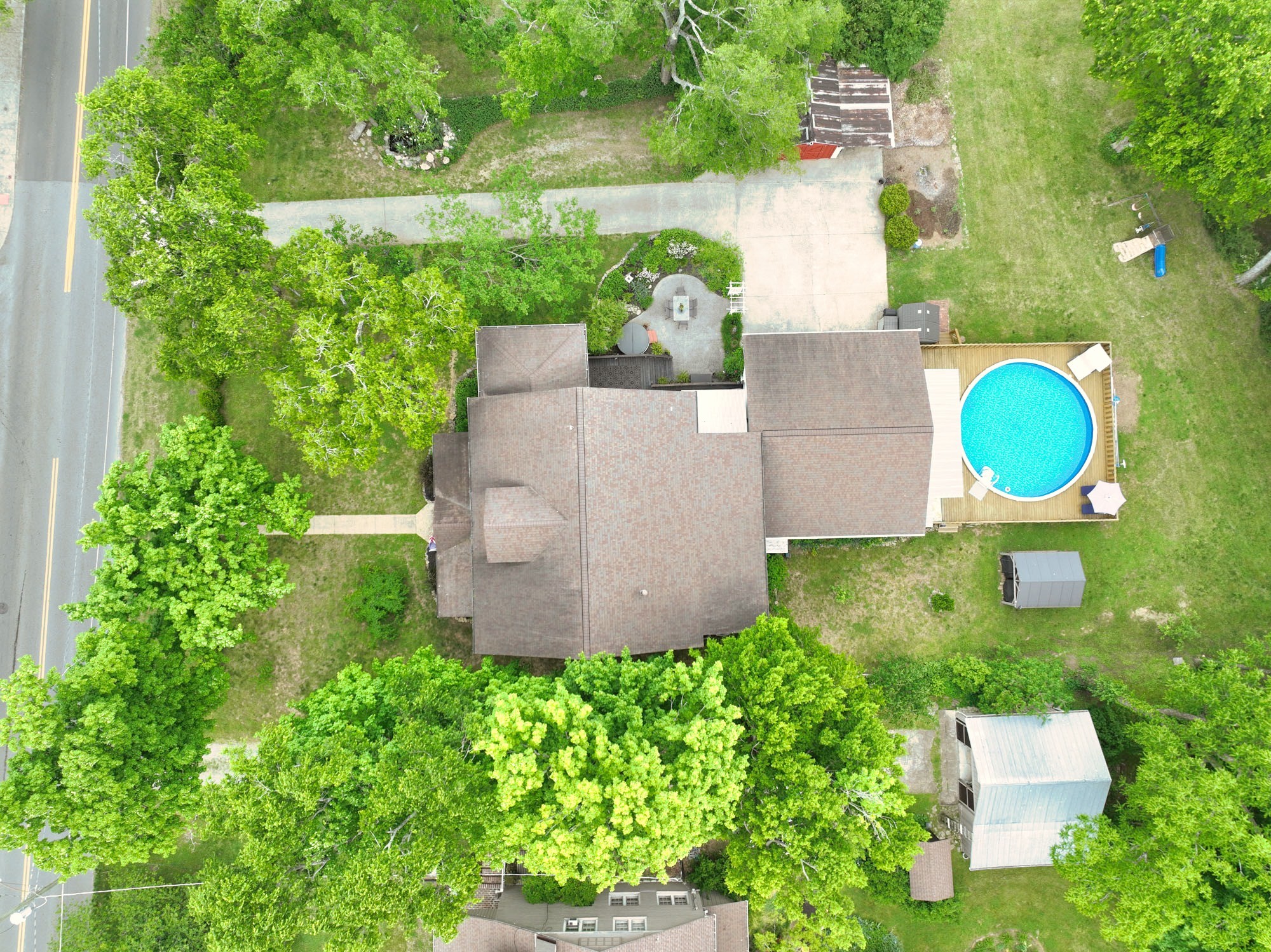 655 E Main Street Gallatin TN 37066