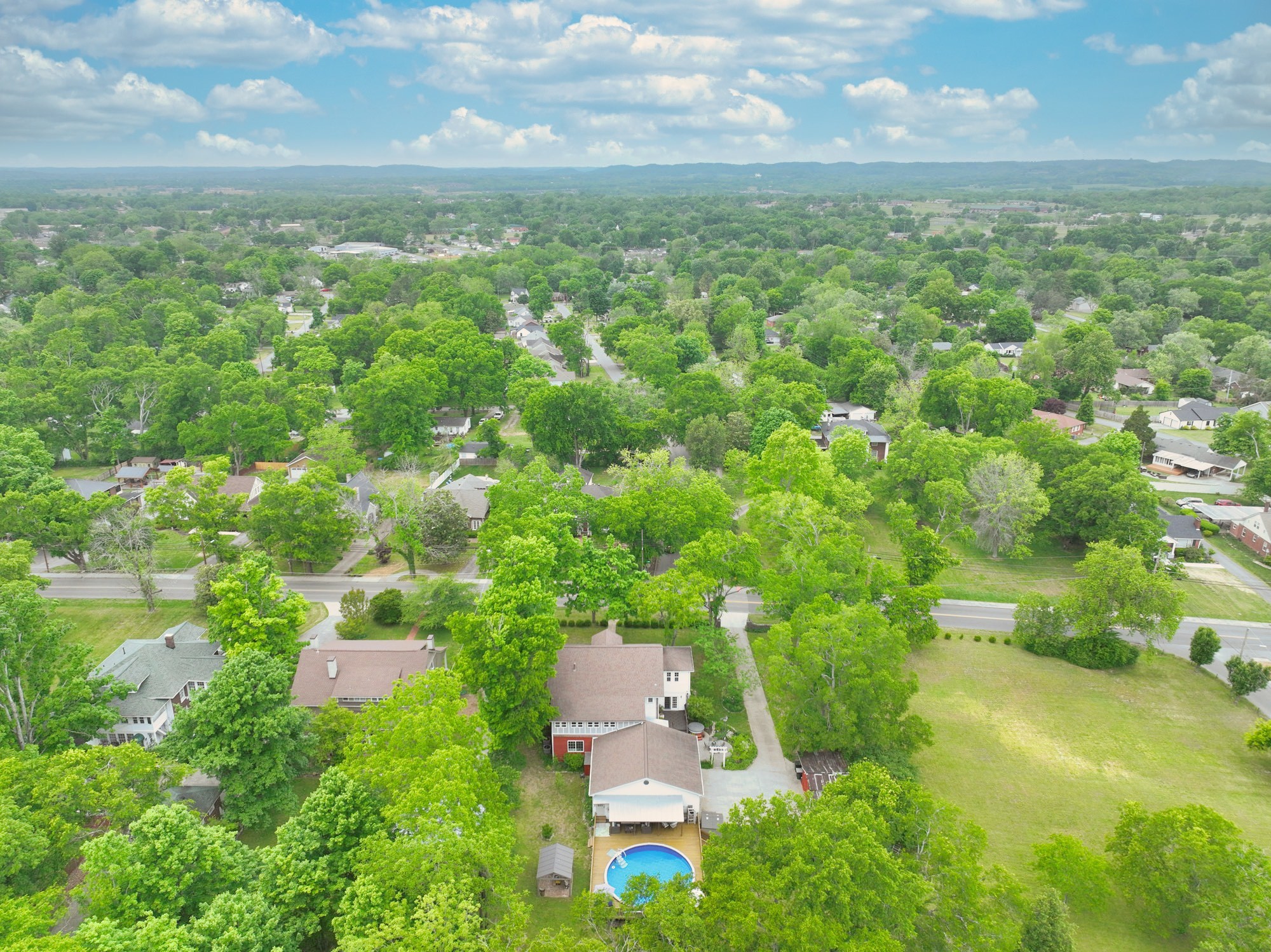 655 E Main Street Gallatin TN 37066