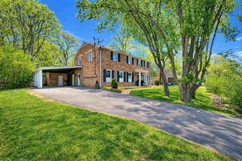 4824 Briarwood Drive Nashville TN 37211