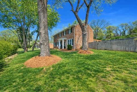4824 Briarwood Drive Nashville TN 37211