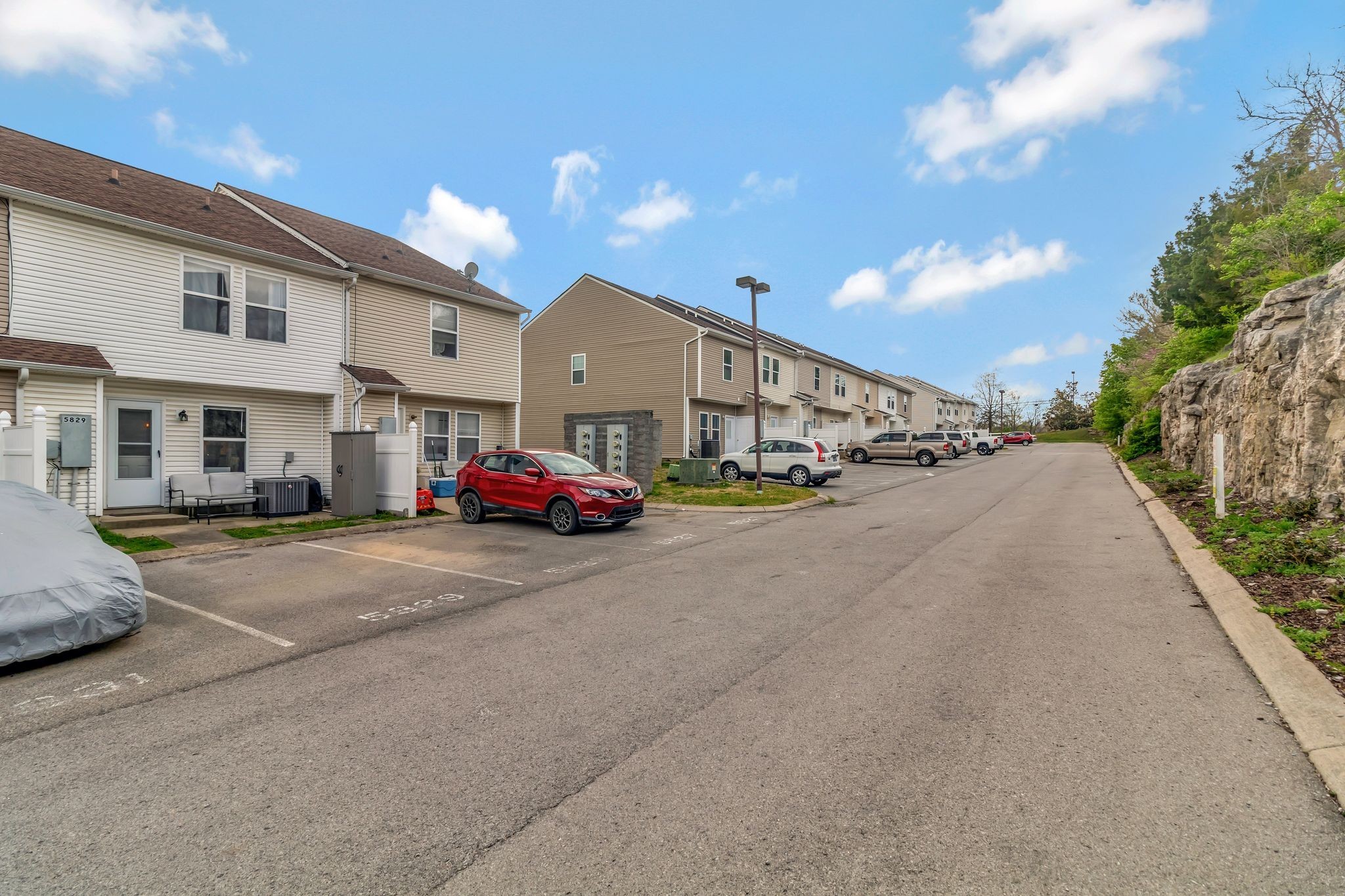 5829 Monroe Crossing Antioch TN 37013