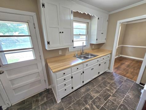 213 Jackson Heights Road Columbia TN 38401