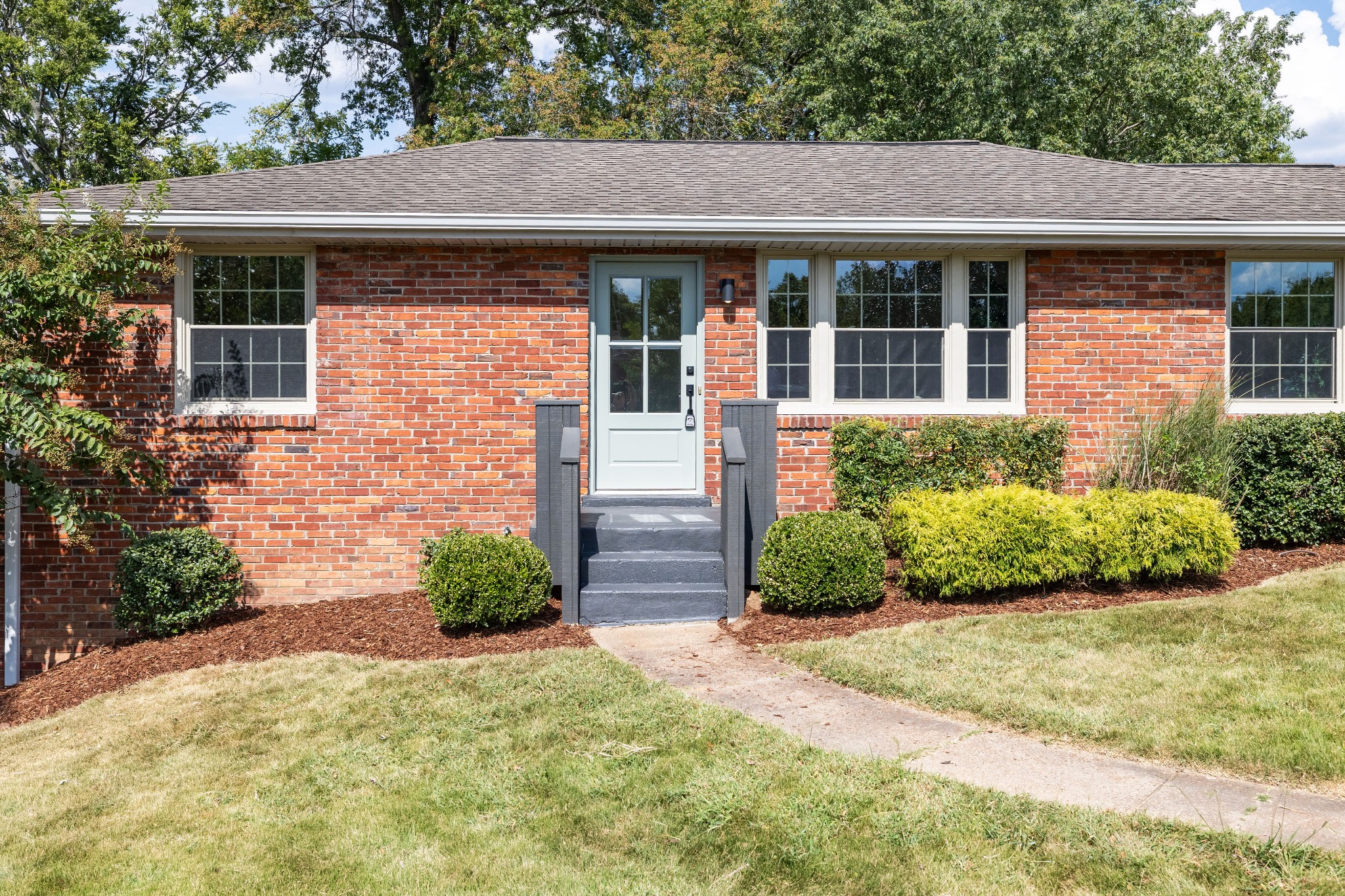 101 Dellrose Drive Nashville TN 37214