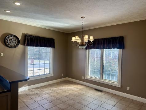 25 Max Drive Paris TN 38242