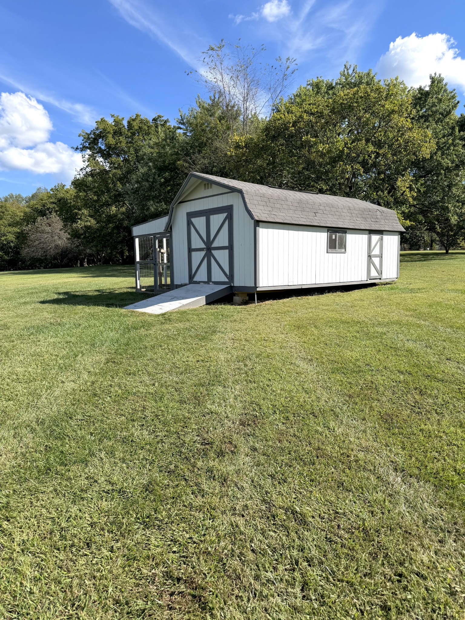 356 Lee Road Cottontown TN 37048
