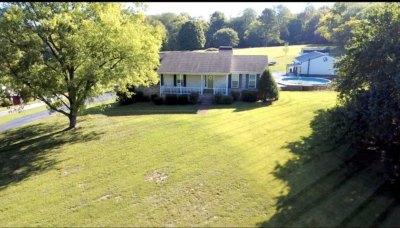 356 Lee Road Cottontown TN 37048