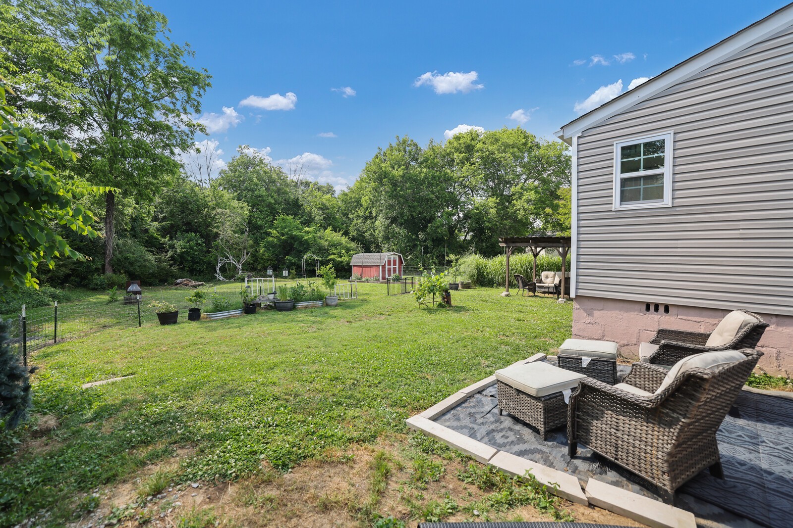 336 W End Ave, N Lewisburg TN 37091