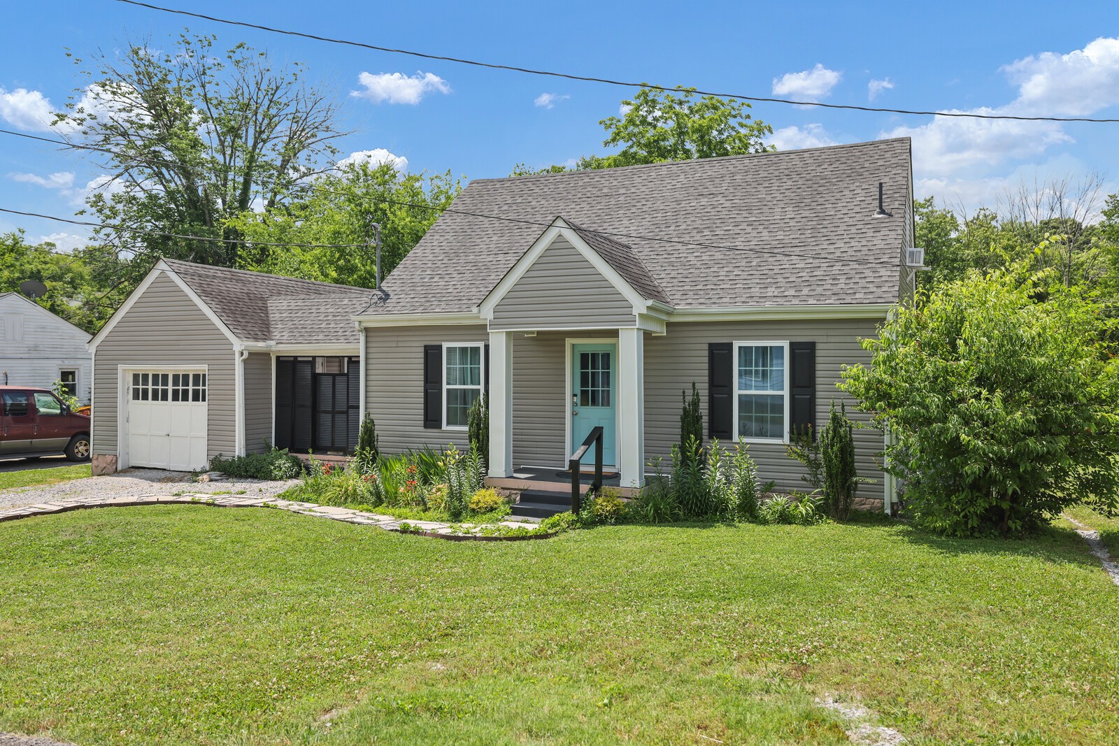 336 W End Ave, N Lewisburg TN 37091