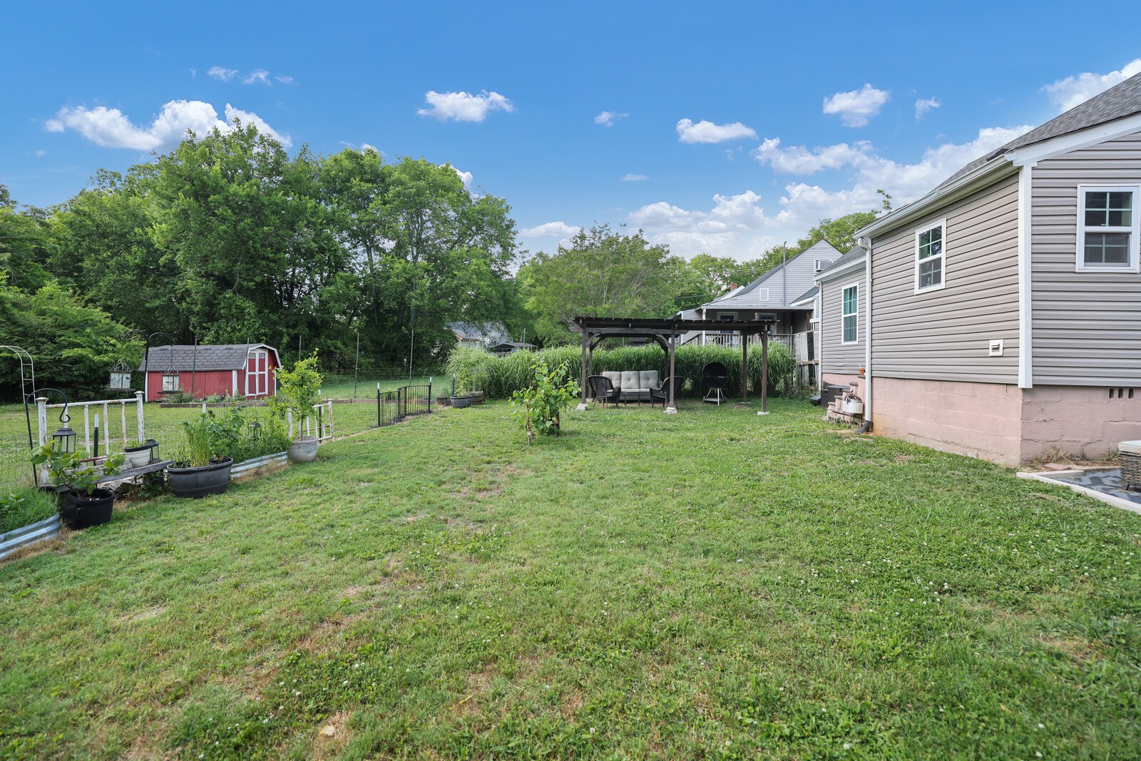 336 W End Ave, N Lewisburg TN 37091