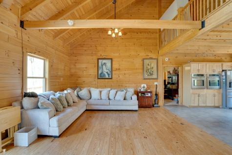 3225 Jackson Point Road Sewanee TN 37375