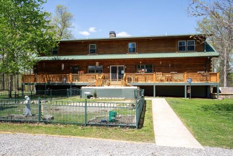3225 Jackson Point Road Sewanee TN 37375