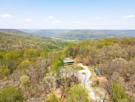 3225 Jackson Point Road Sewanee TN 37375