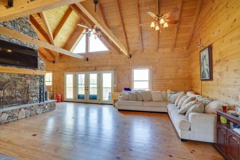 3225 Jackson Point Road Sewanee TN 37375