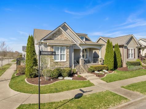 4132 Turnberry Road Spring Hill TN 37174