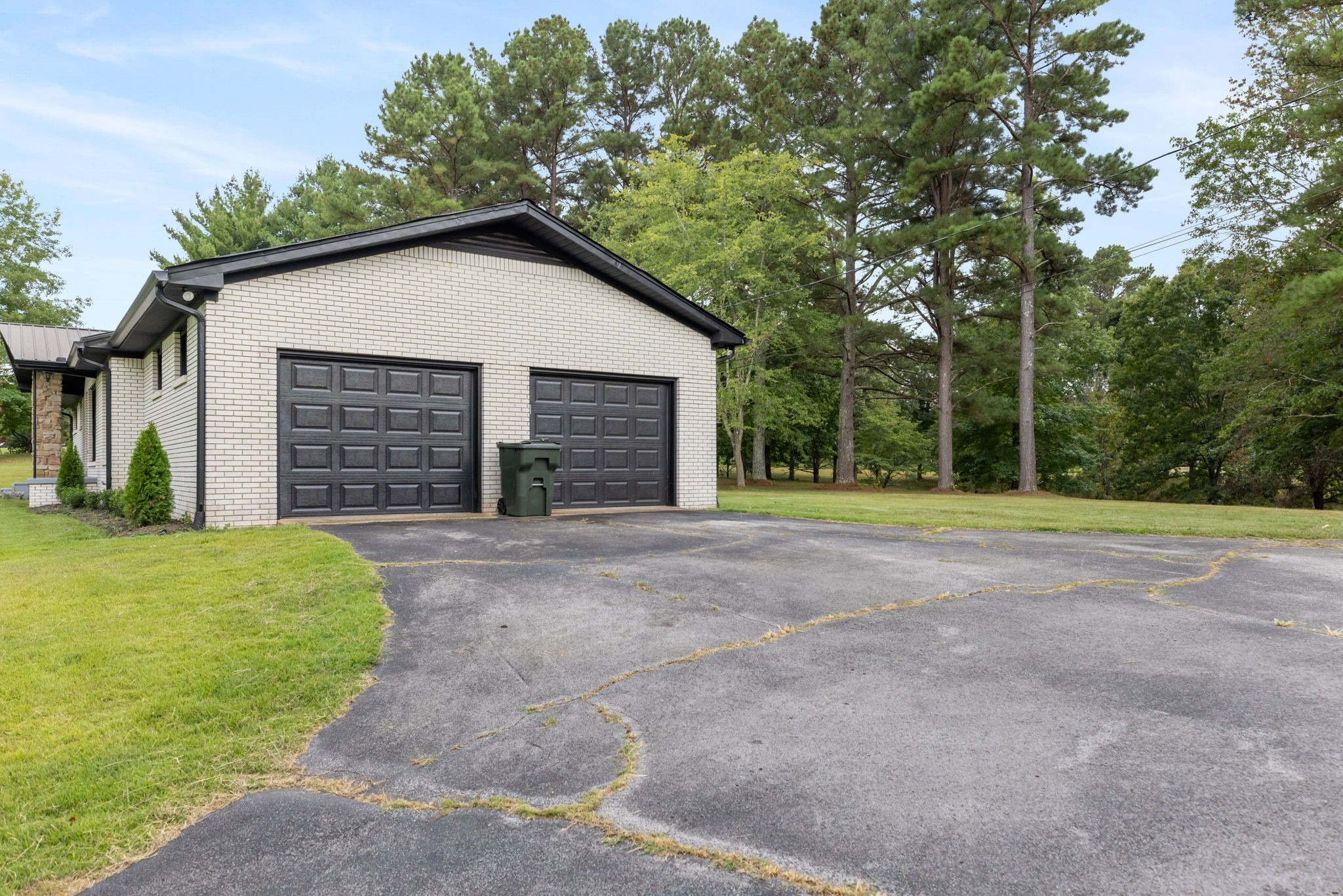 2809 Country Club Drive Centerville TN 37033