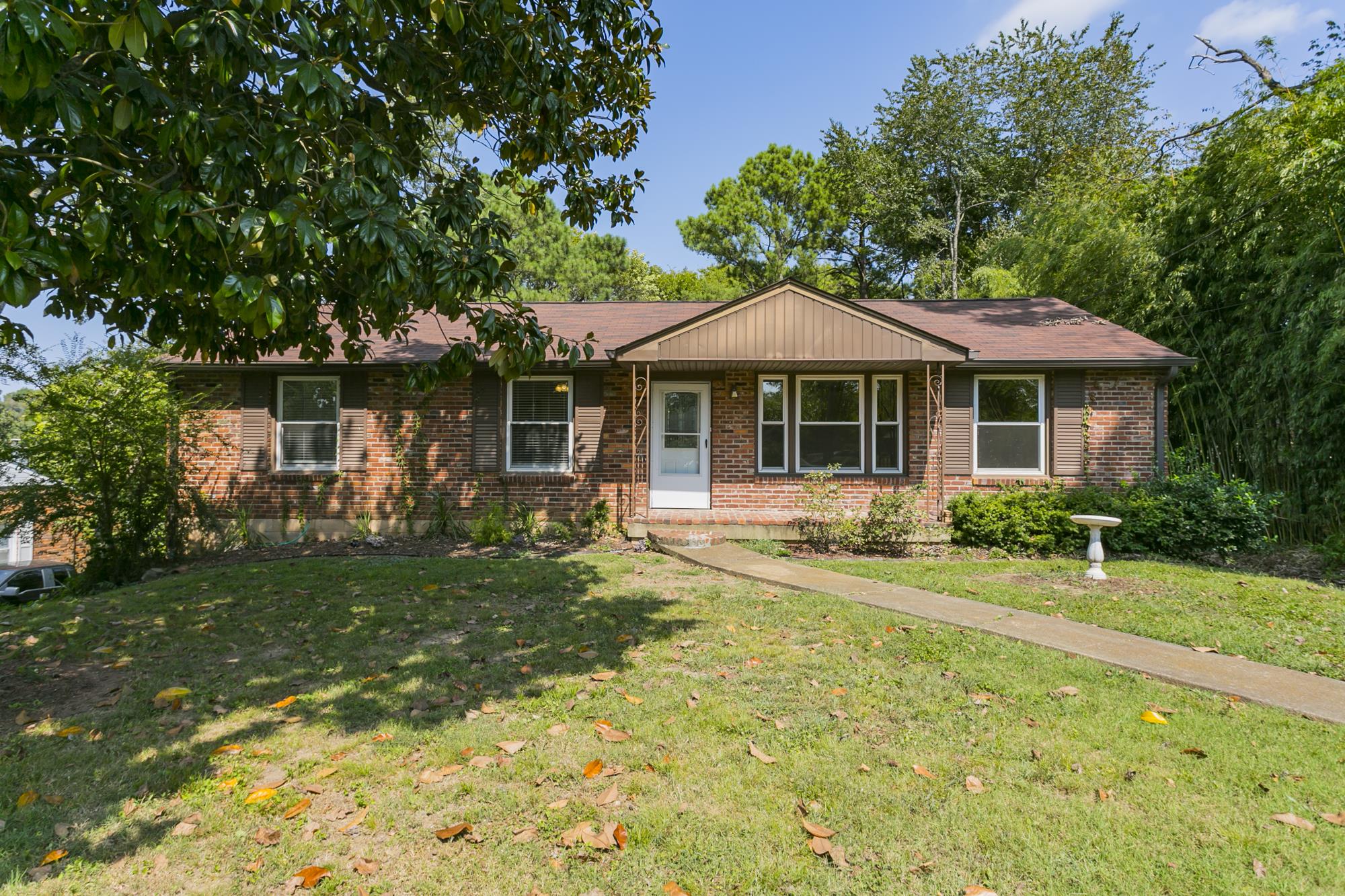 227 Danyacrest Drive Nashville TN 37214