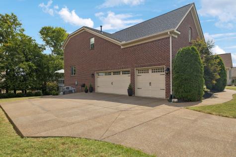 104 Houghland Street Gallatin TN 37066