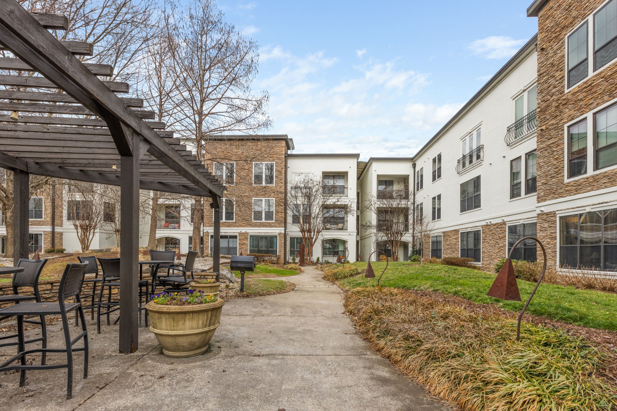 2600 Hillsboro Pike Nashville TN 37212