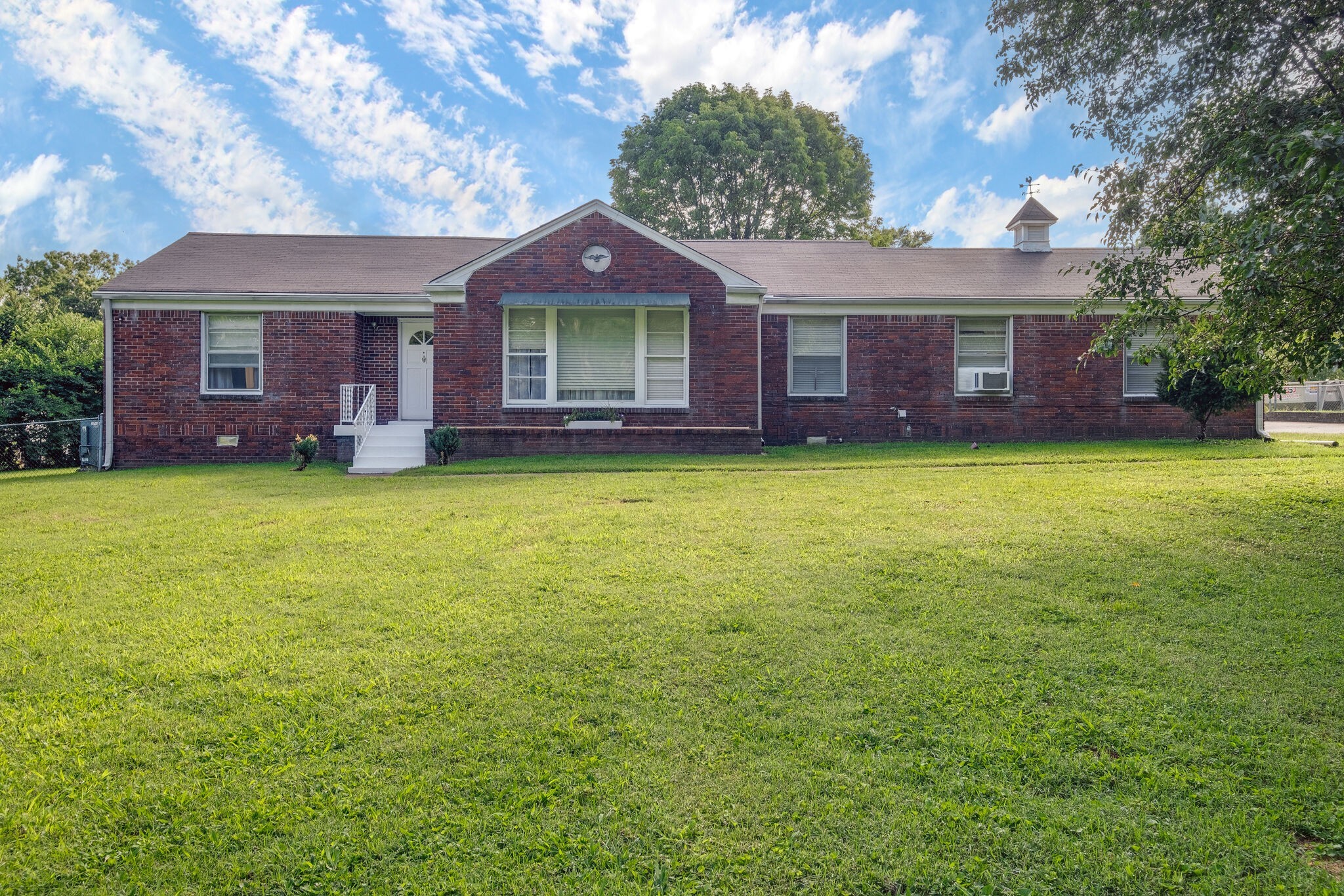 2948 Mcgavock Pike Nashville TN 37214