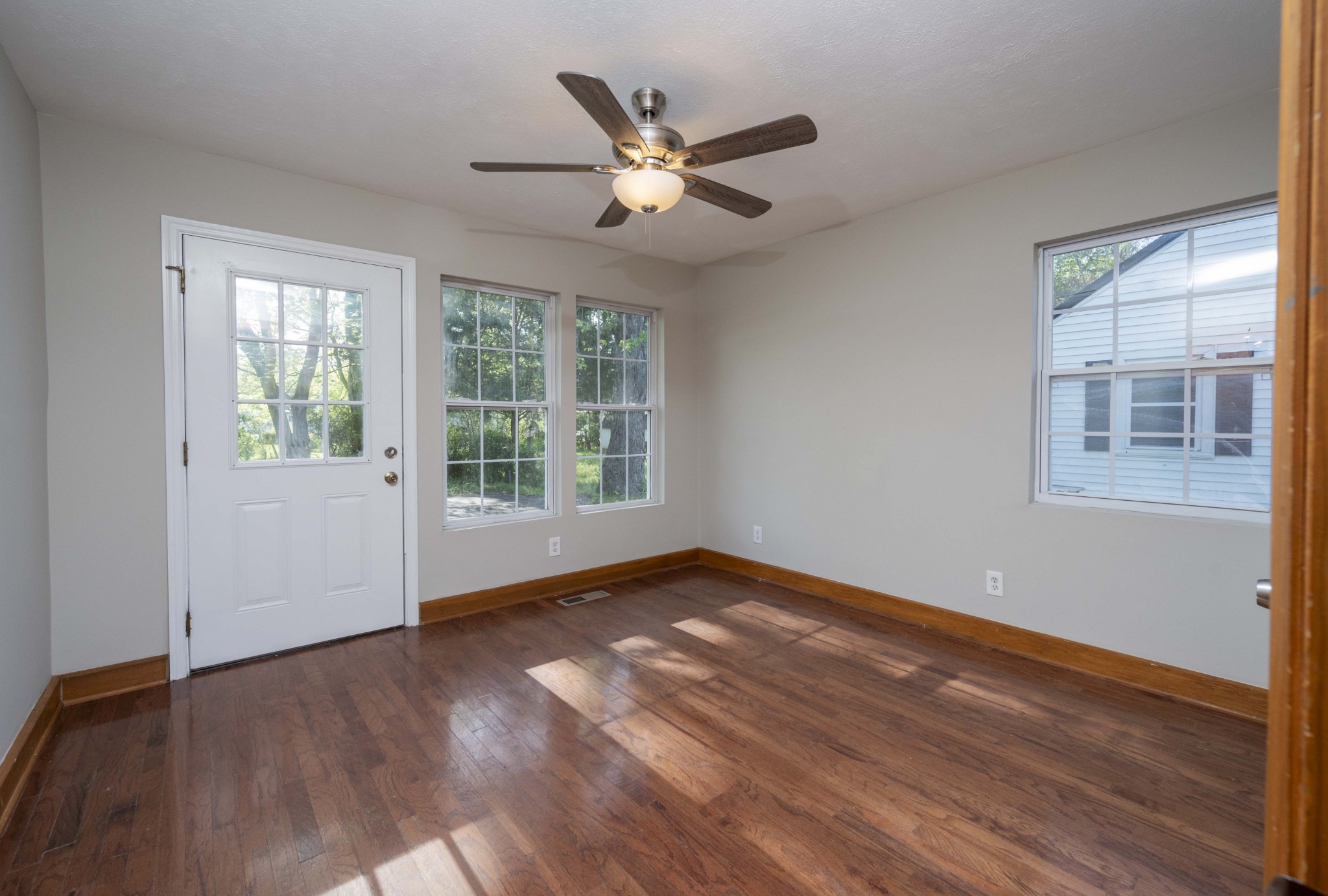 1014 Leaf Avenue Murfreesboro TN 37130