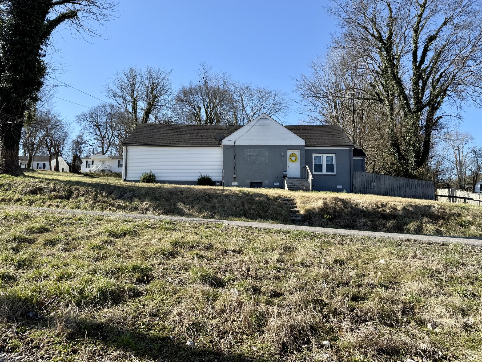 106 Read Avenue Carthage TN 37030
