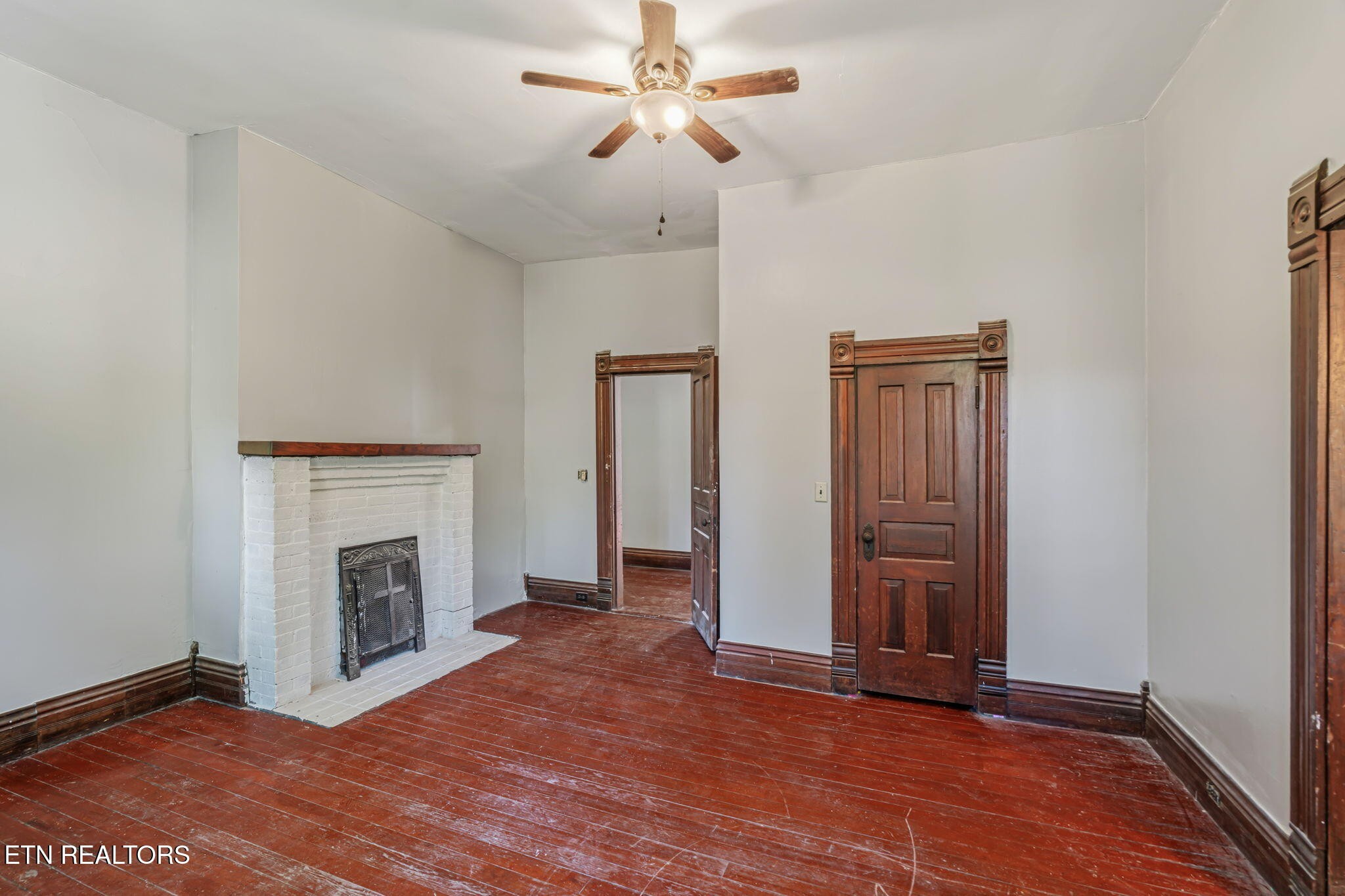 419 W Rockwood Street Rockwood TN 37854