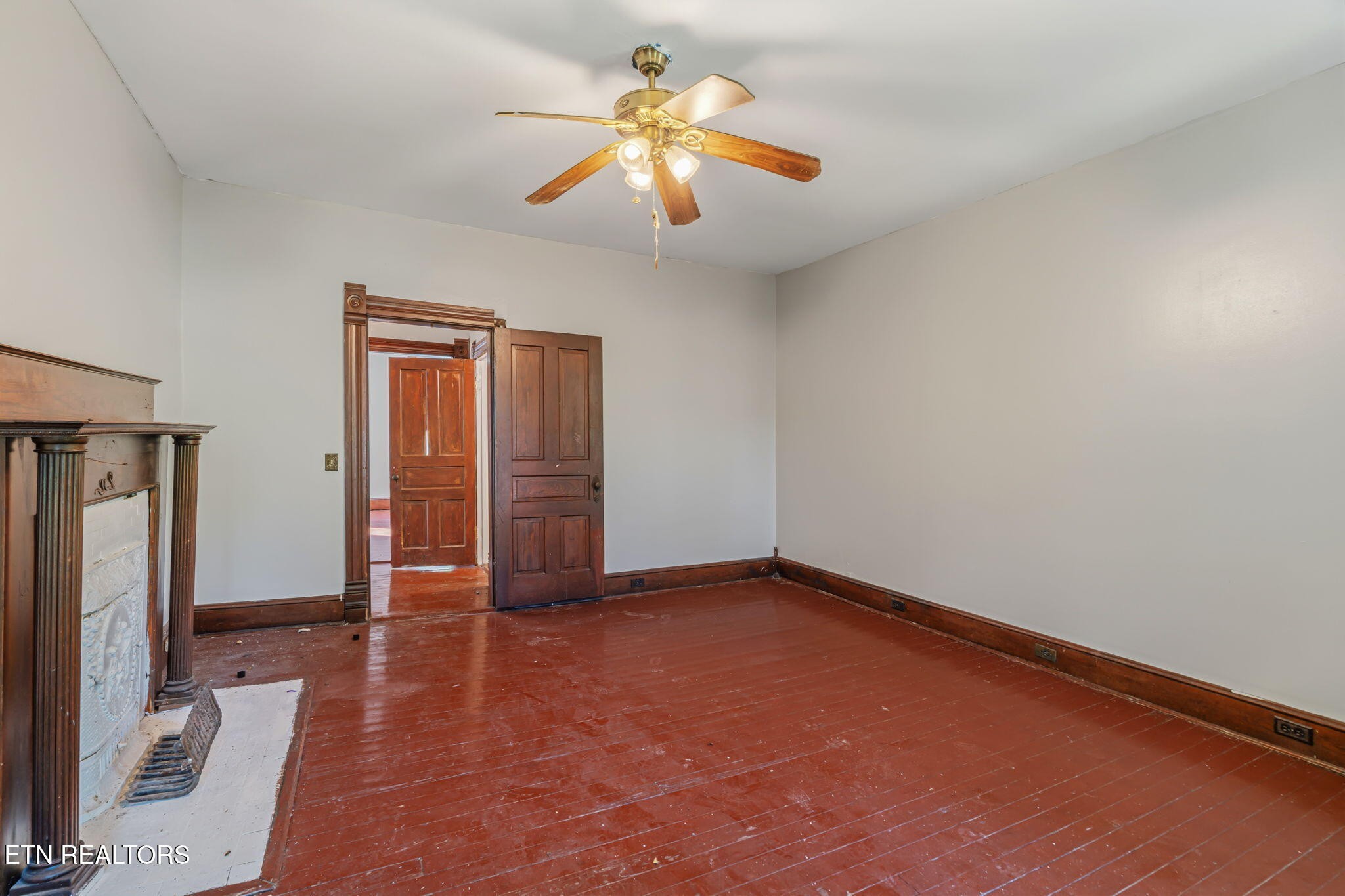 419 W Rockwood Street Rockwood TN 37854