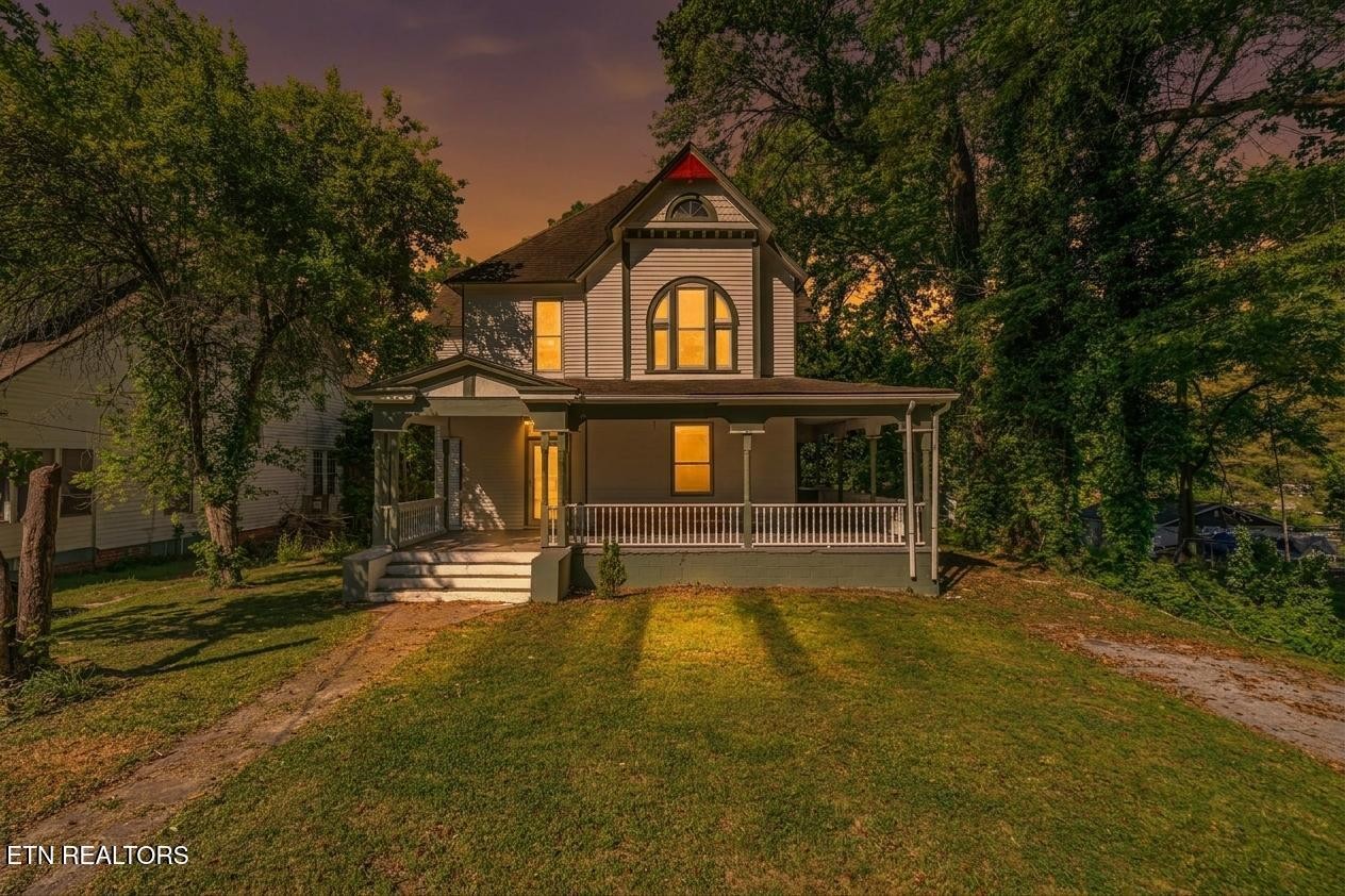 419 W Rockwood Street Rockwood TN 37854