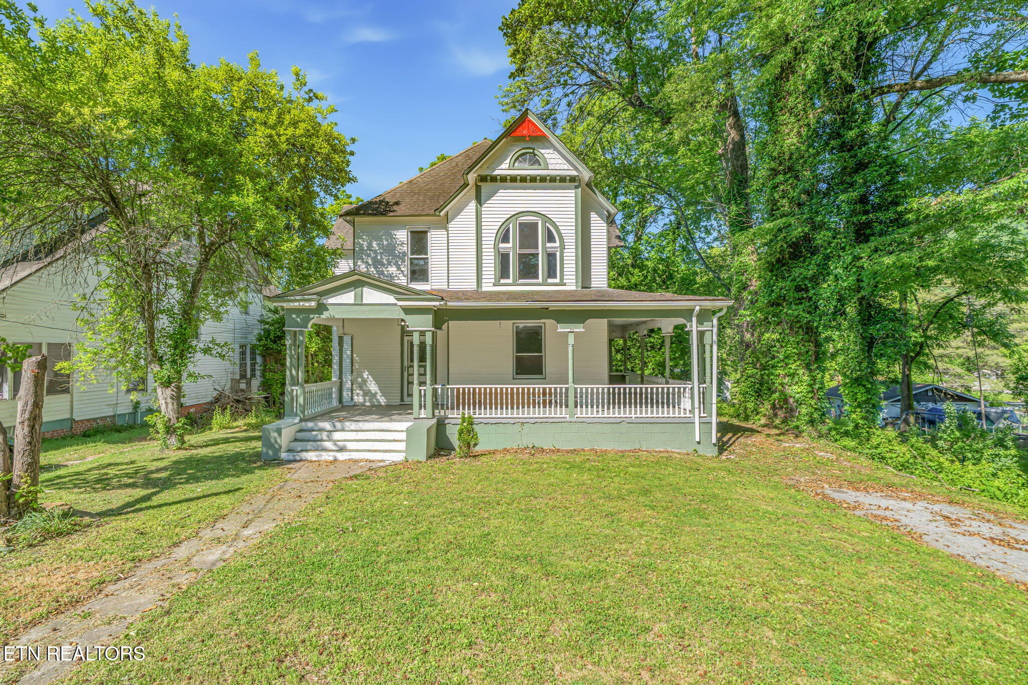 419 W Rockwood Street Rockwood TN 37854