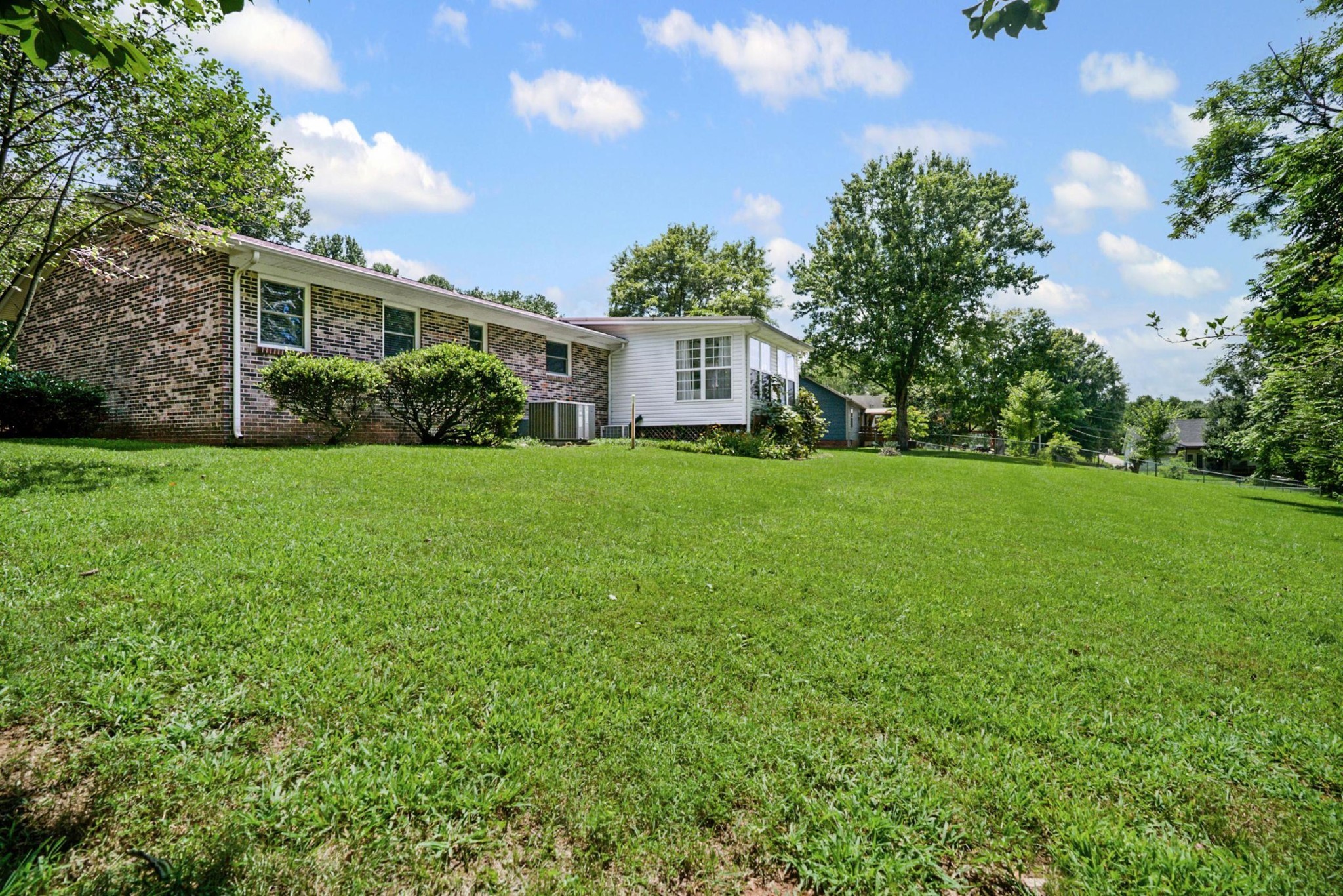 1561 Edgefield Court Cookeville TN 38506