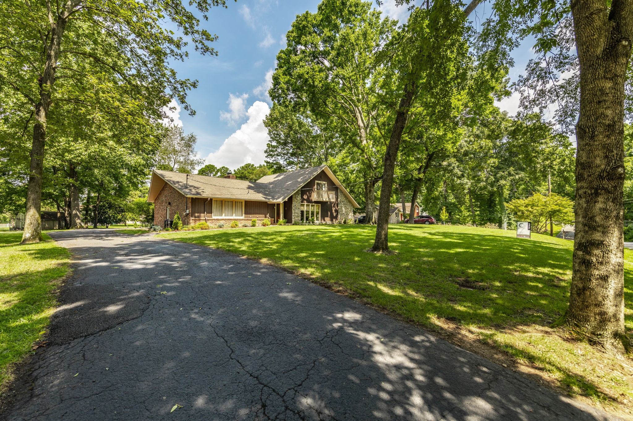 315 Raintree Drive Hendersonville TN 37075