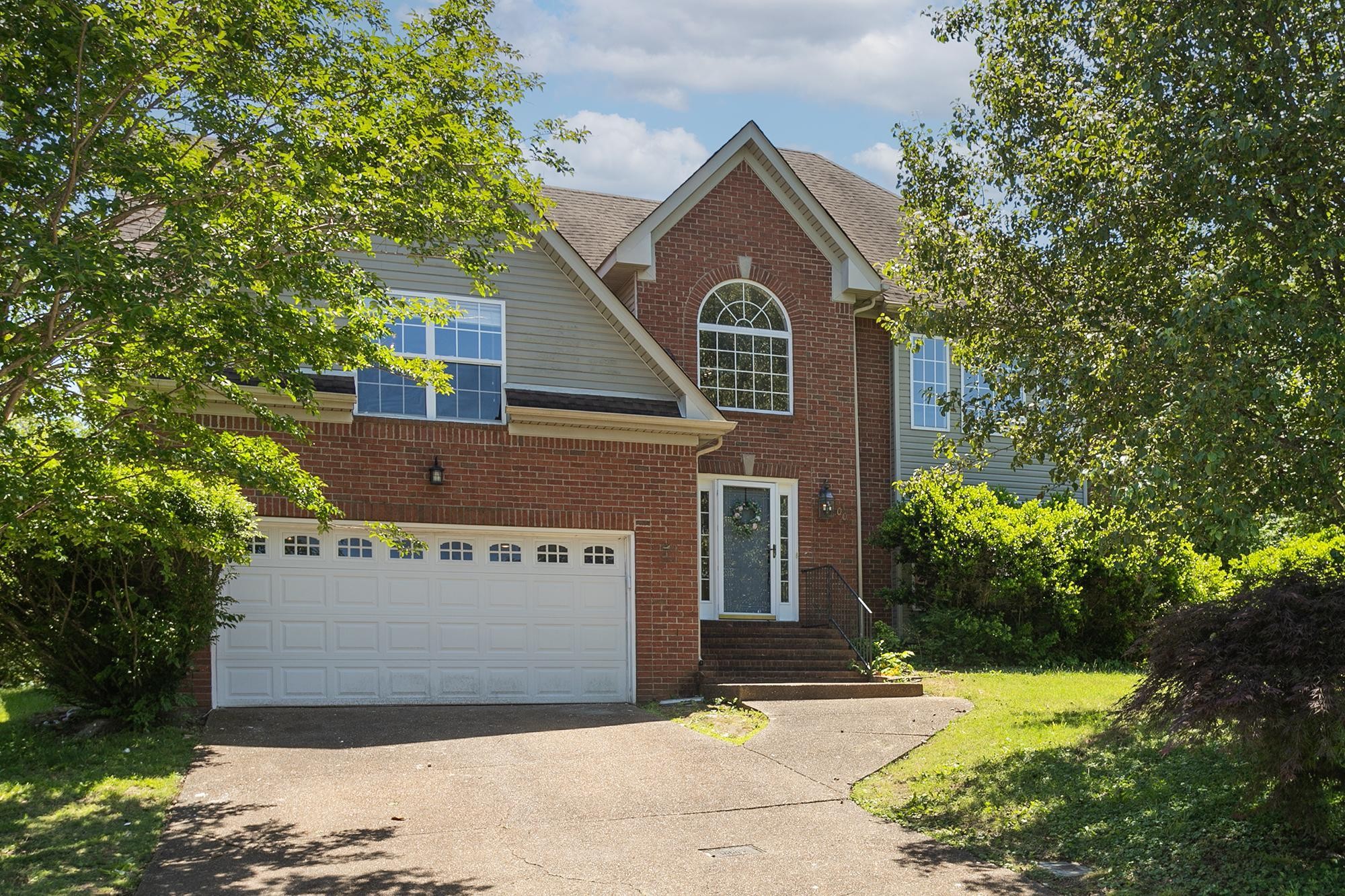 5001 Vineyard Point Hermitage TN 37076