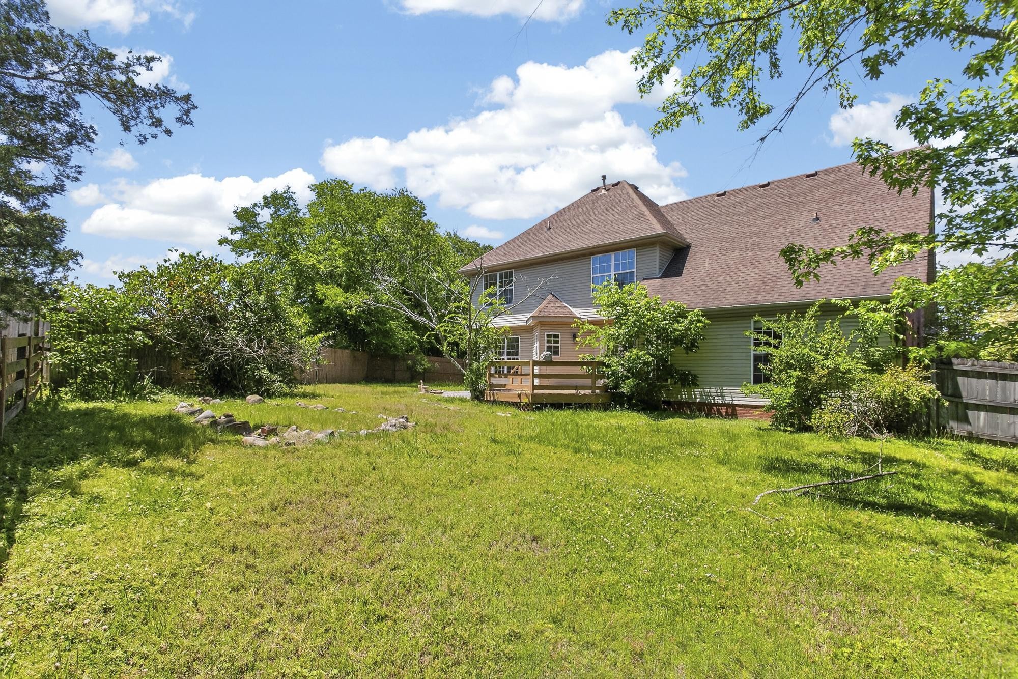 5001 Vineyard Point Hermitage TN 37076