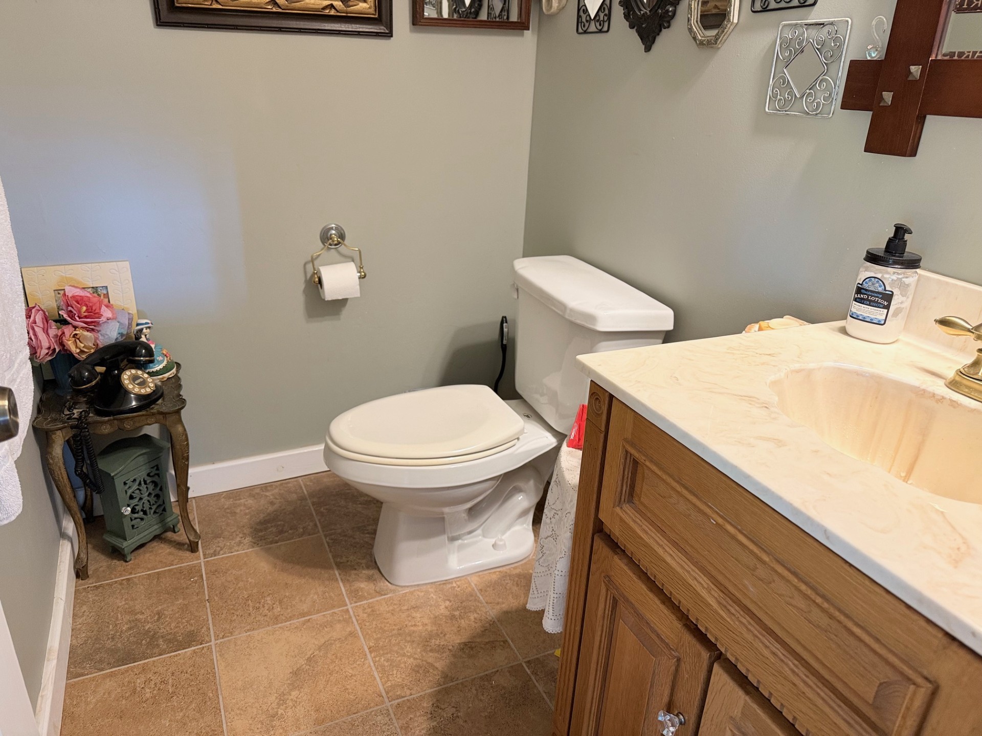 2364 Geedsville Road Bradyville TN 37026