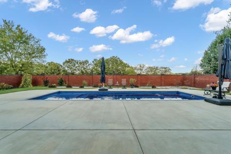 300 Willow Brook Drive Manchester TN 37355