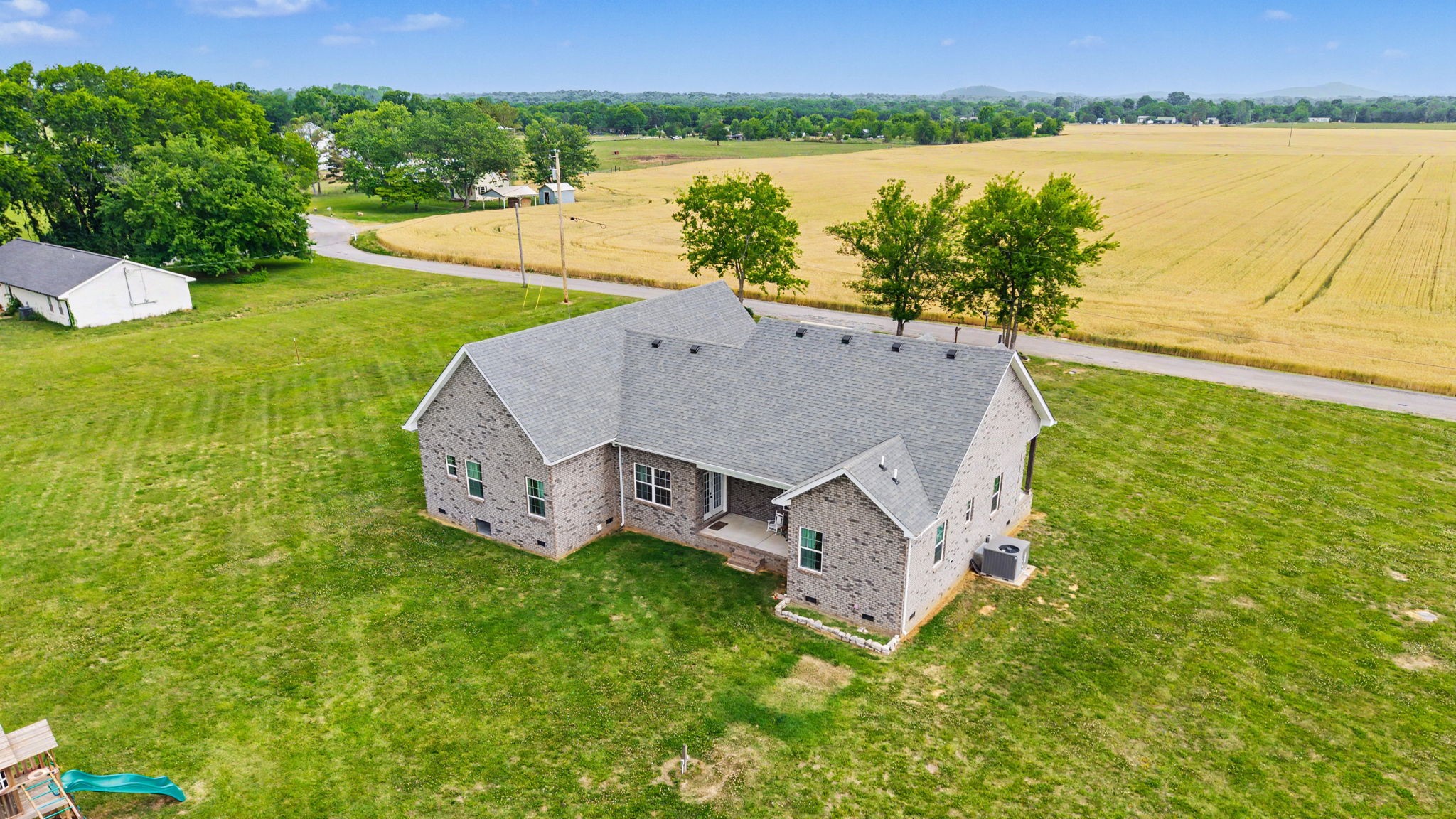 124 Barber Road Unionville TN 37180