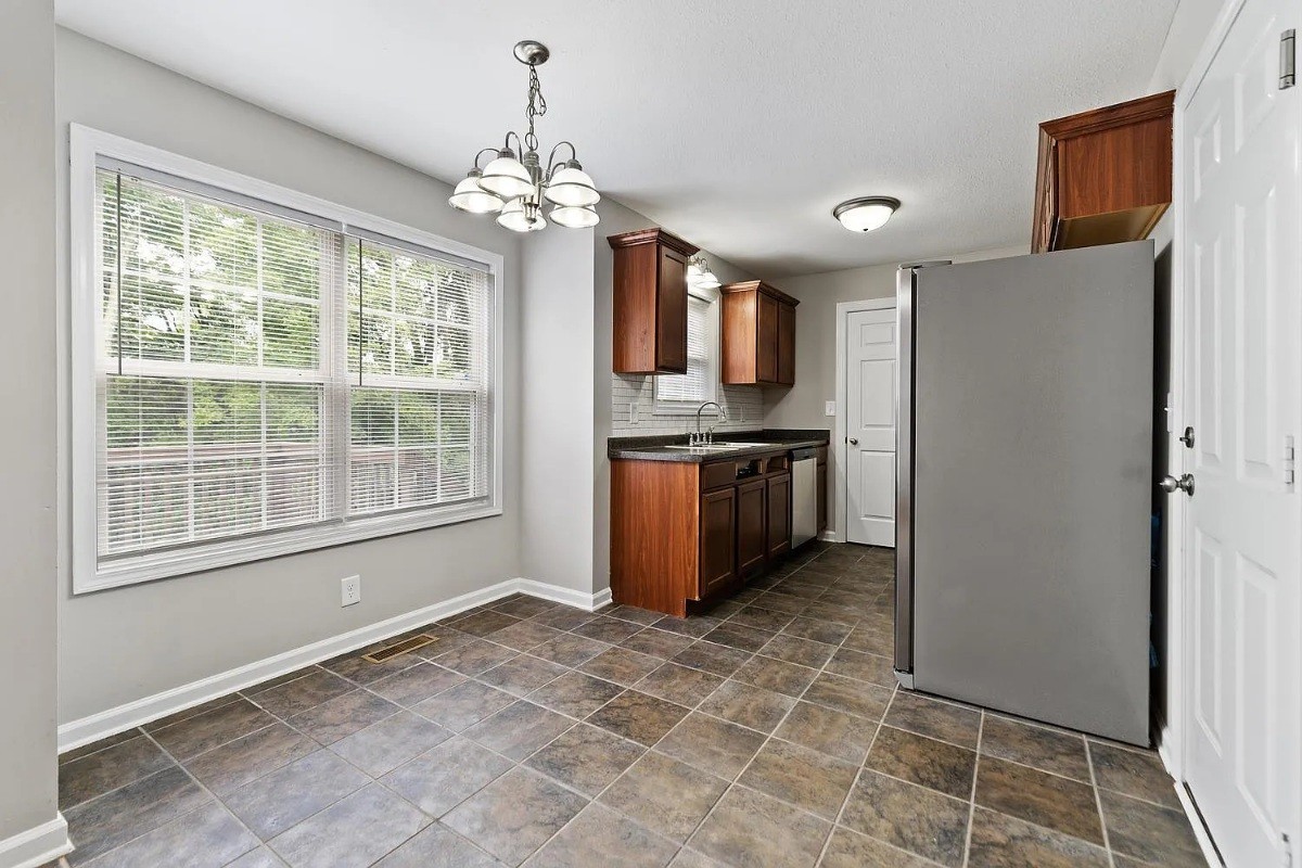 3136 Brook Hill Drive Clarksville TN 37042
