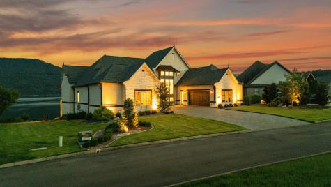 290 Edgewater Way Jasper TN 37347