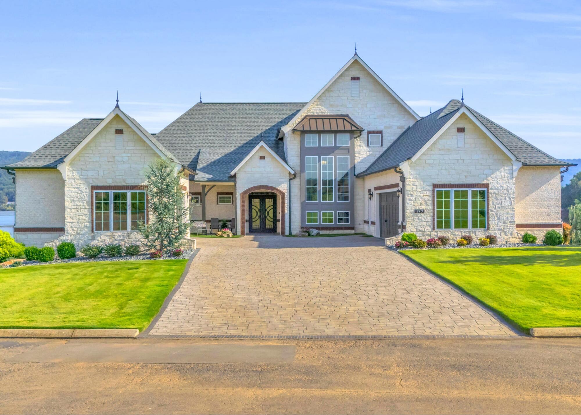 290 Edgewater Way Jasper TN 37347