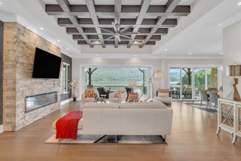 290 Edgewater Way Jasper TN 37347