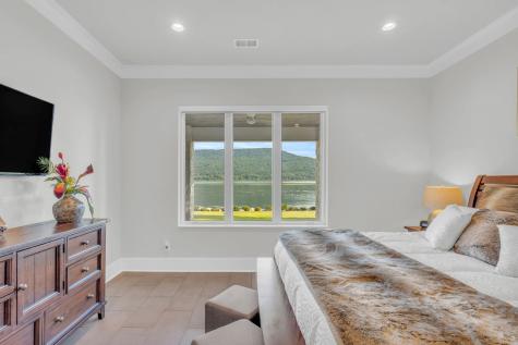 290 Edgewater Way Jasper TN 37347