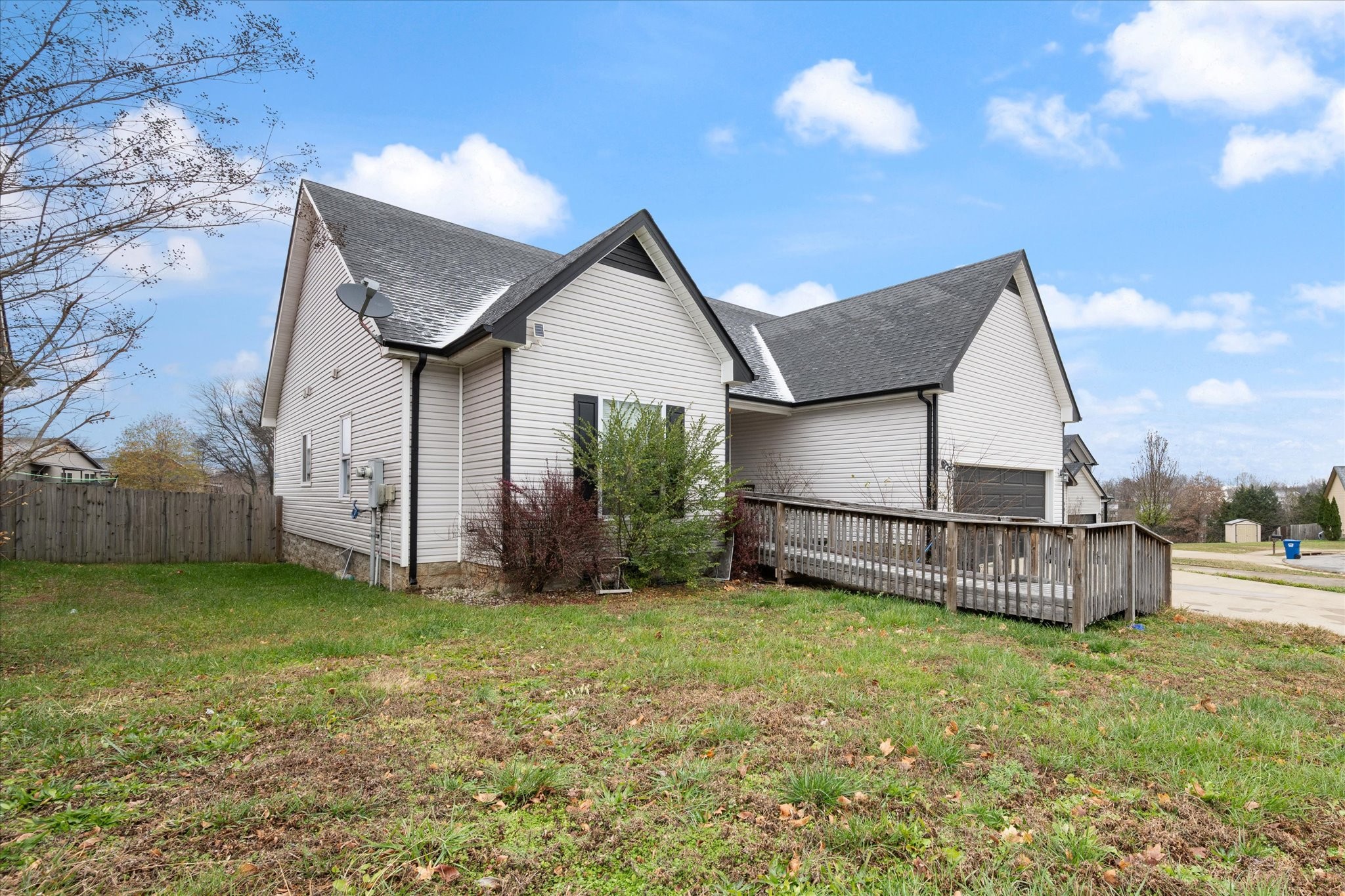 991 Guinevere Court Clarksville TN 37040