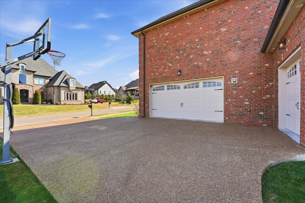 604 Pickett Drive Hermitage TN 37076