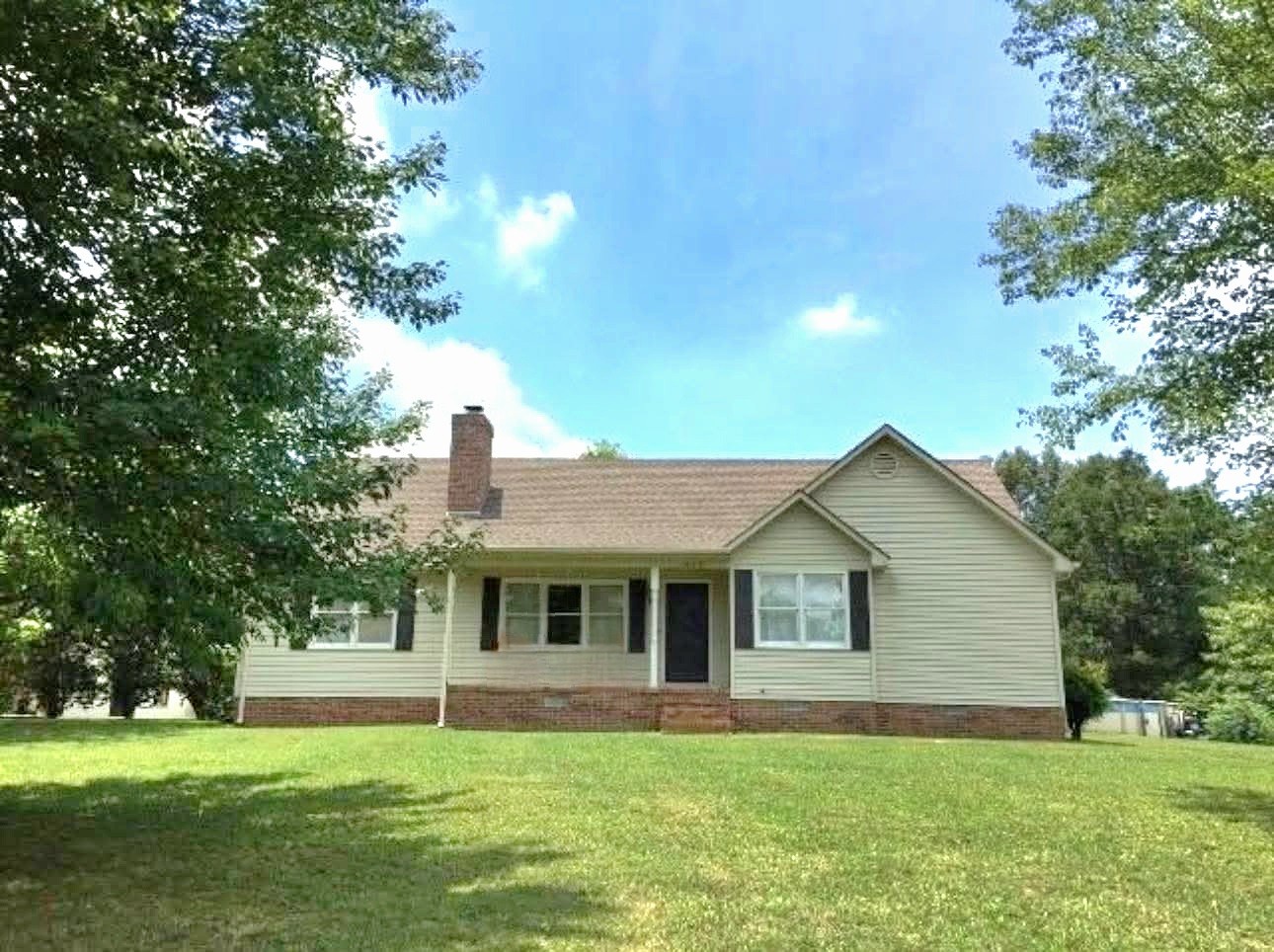 3669 Bluff Springs Road Mcminnville TN 37110