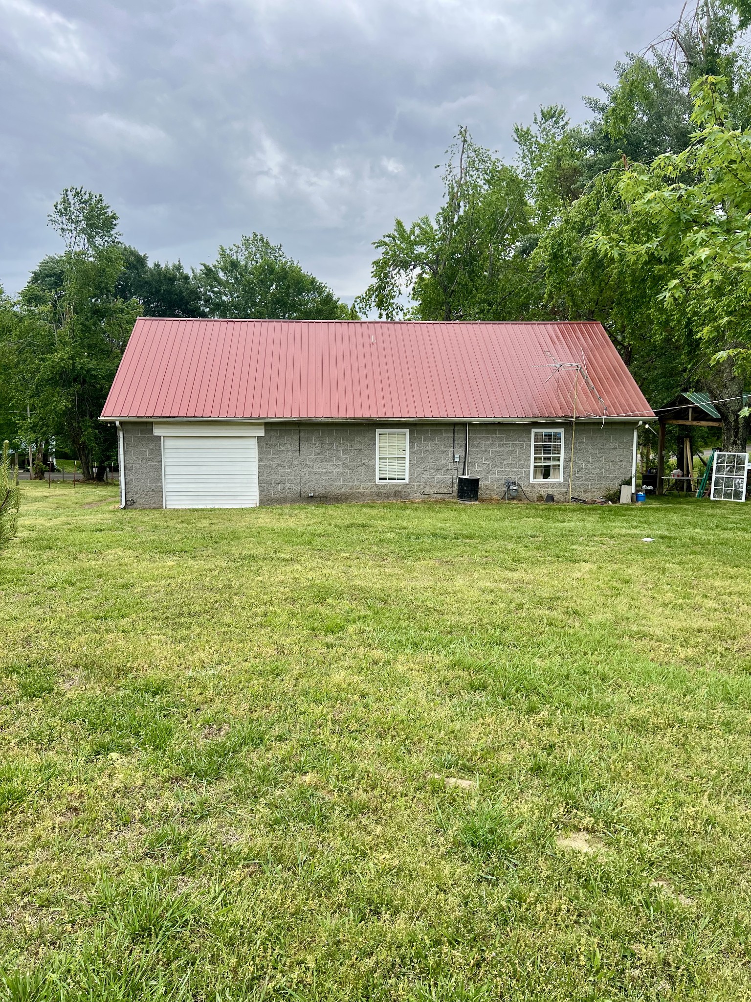 7526 Johnny Crow Road Lyles TN 37098