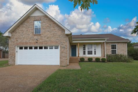 102 Candlewick Place Hendersonville TN 37075