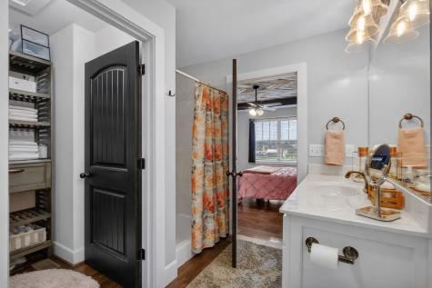 109 Oak Drive Portland TN 37148