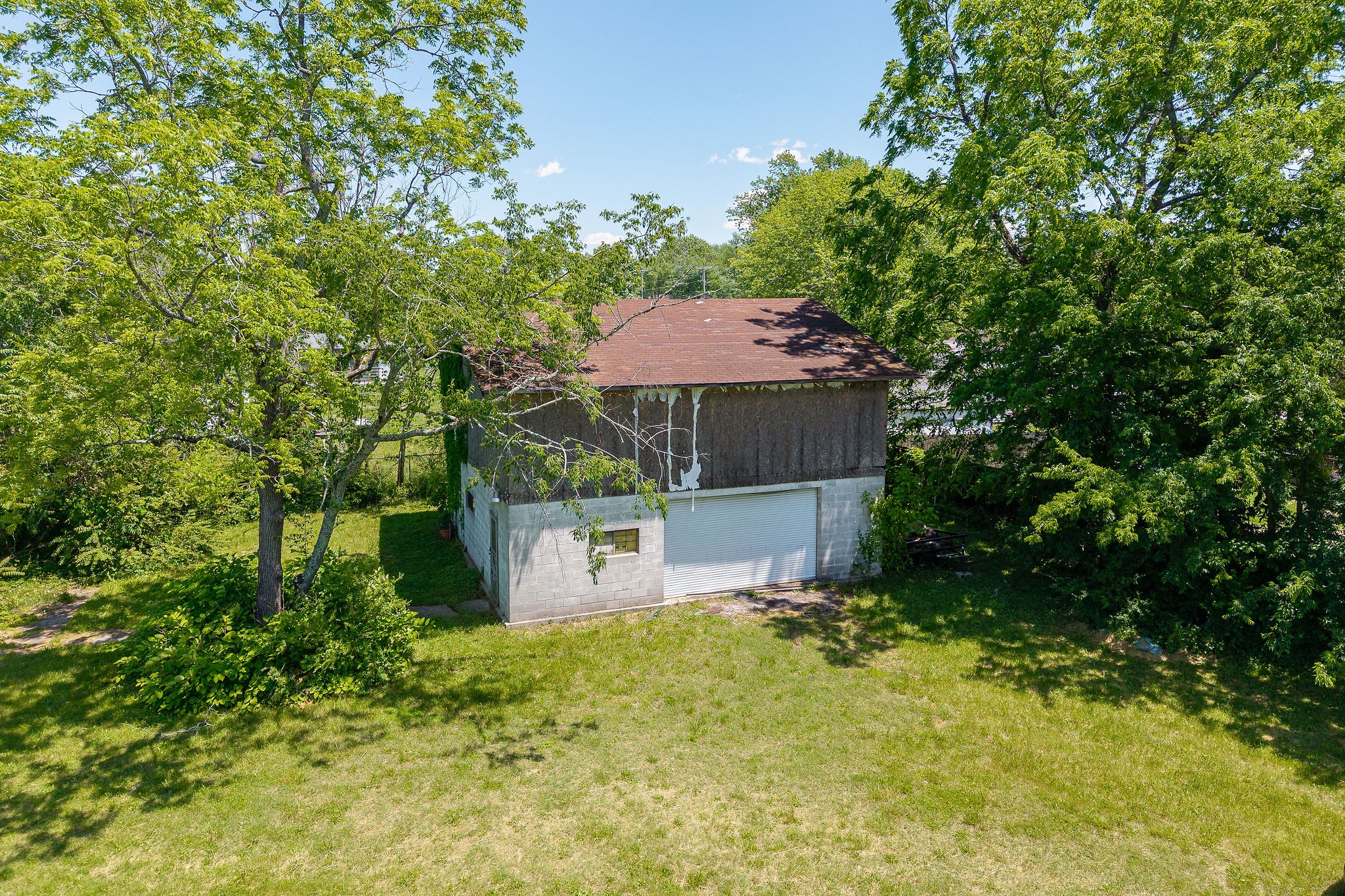 214 5th Ave, S Baxter TN 38544
