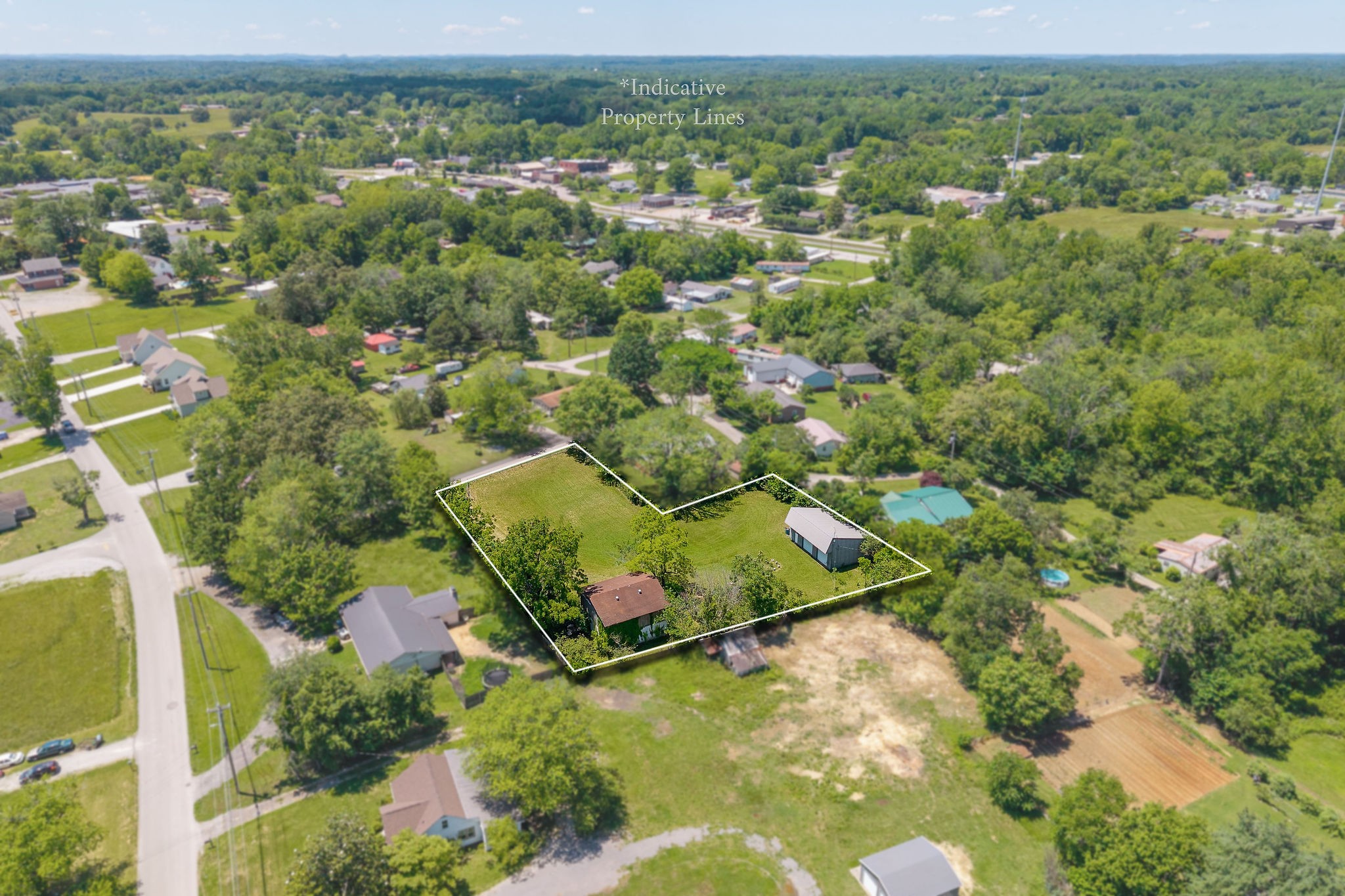 214 5th Ave, S Baxter TN 38544